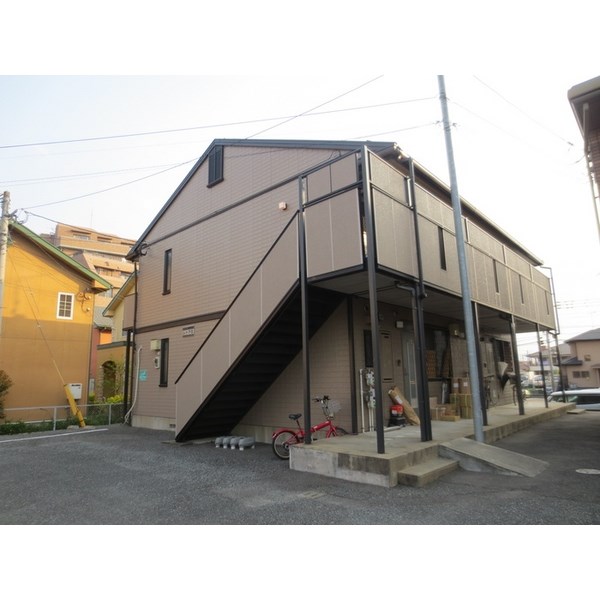 建物外観　粕屋町でのお部屋探しは、トーマスリビング粕屋店へご相談下さい