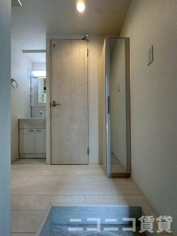 玄関　別号室イメージの為、現状を優先致します。