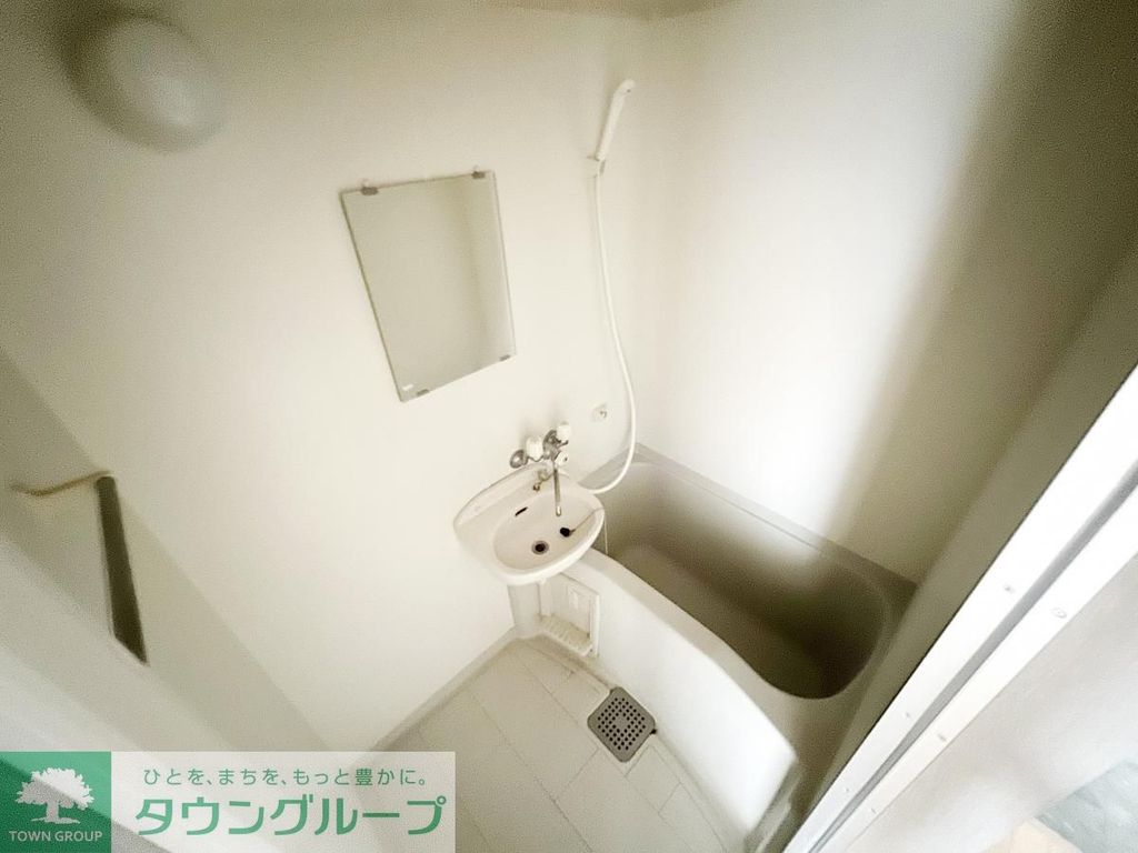 バス・シャワールーム　別部屋参考写真