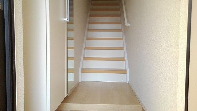 玄関　明るい玄関です