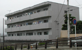 仙台市青葉区台原のマンションの建物外観
