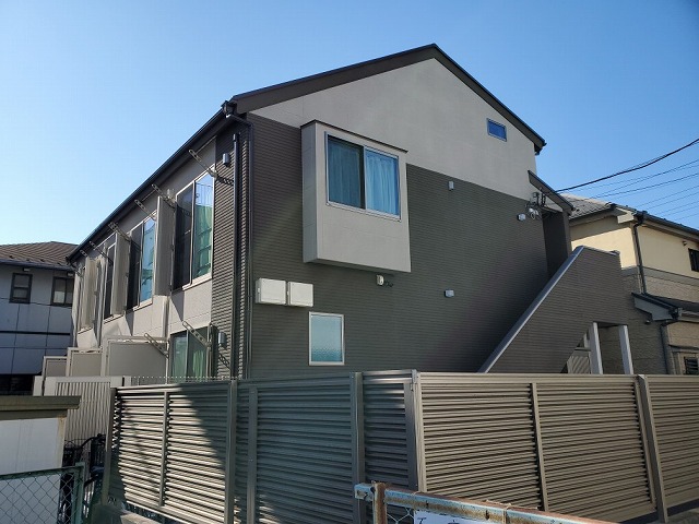建物外観　2021年2月築の2階建8世帯の築浅物件です。