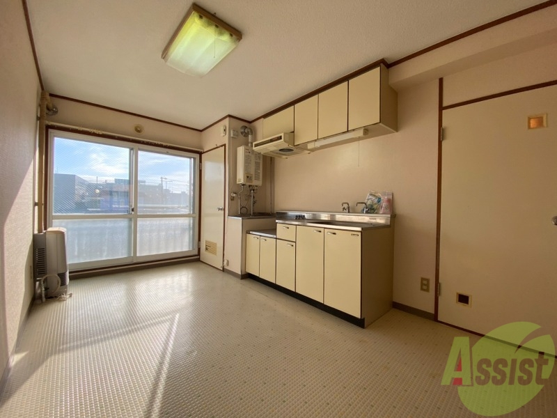 居室・リビング　広くてキレイなＤＫが広がっていて、充実した生活が送れそう。