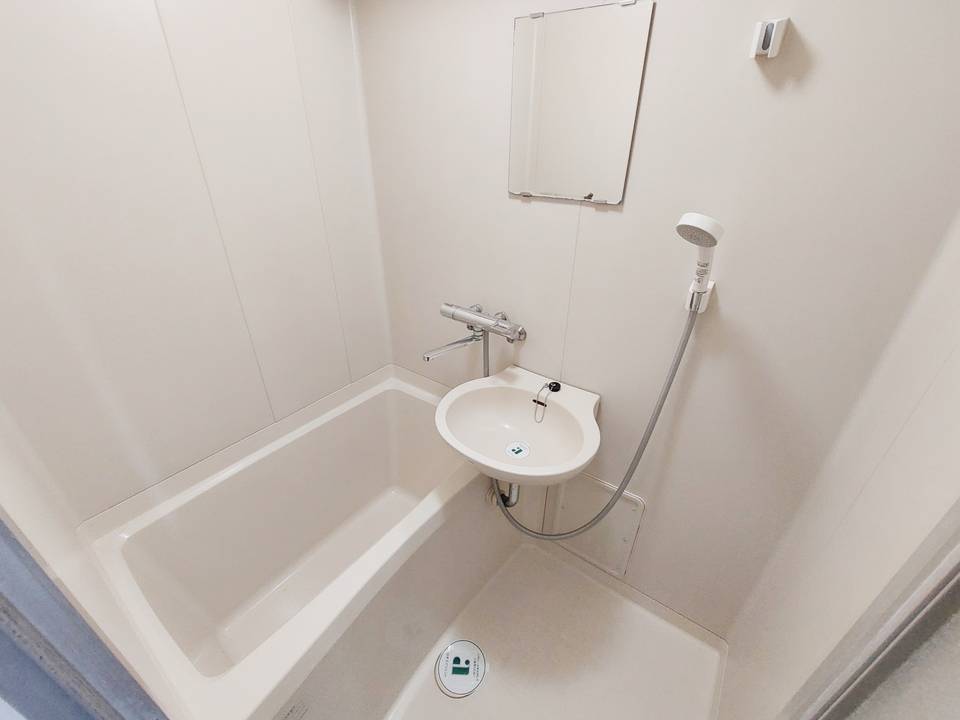 バス・シャワールーム　浴室