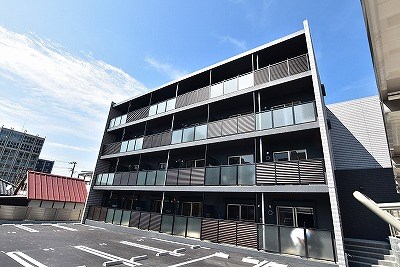 サンクレシア原町別院の建物外観