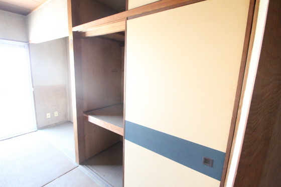 収納　※別号室の写真です