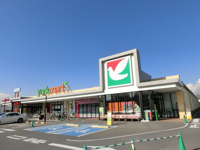 コンビニ　ヨークマート都町店（コンビニ）まで1010m