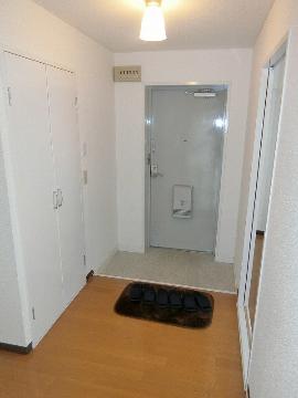 フェルムメゾン筒井　玄関　玄関