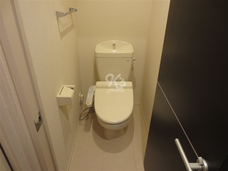 【神戸市西区前開南町のアパートのトイレ】