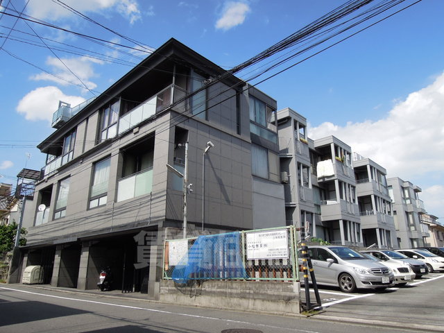 京都市中京区橋本町のマンションの建物外観