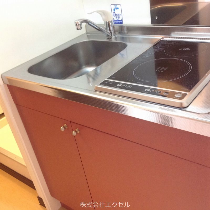 キッチン　ＩＨコンロ付きです。