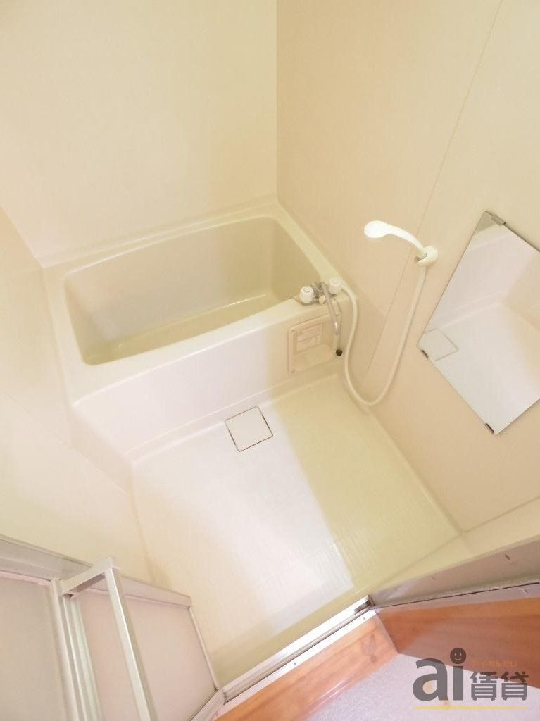 バス・シャワールーム　※他号室写真です