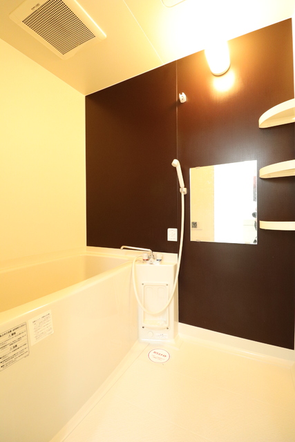 バス・シャワールーム　浴室