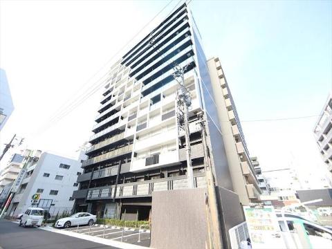 【プレサンスＳＡＫＡＥフロントの建物外観】