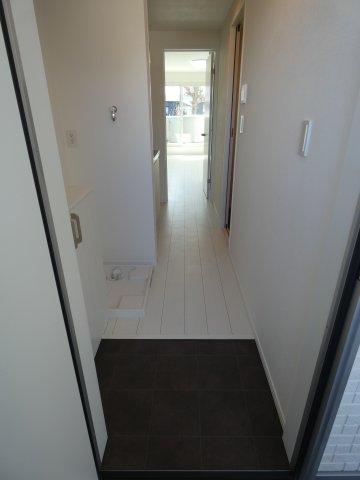 玄関　シューズボックスのある玄関です