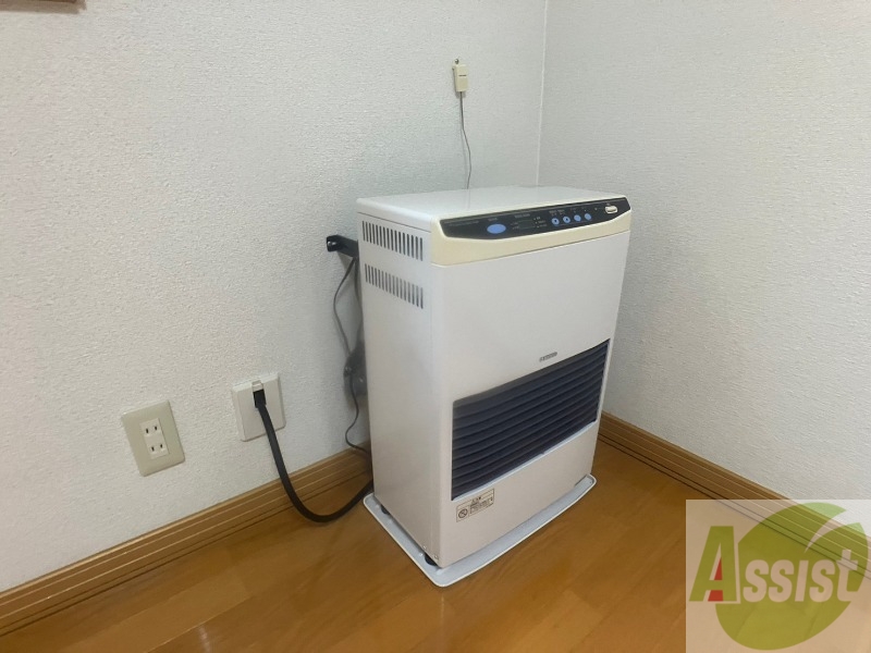 その他設備　暖房です。寒い冬もこれで乗り切りましょう！