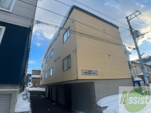建物外観　札幌市東区北四十条東「ヴィラージュ空港通」
