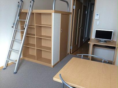 その他部屋・スペース　2・3階はカーペットです。