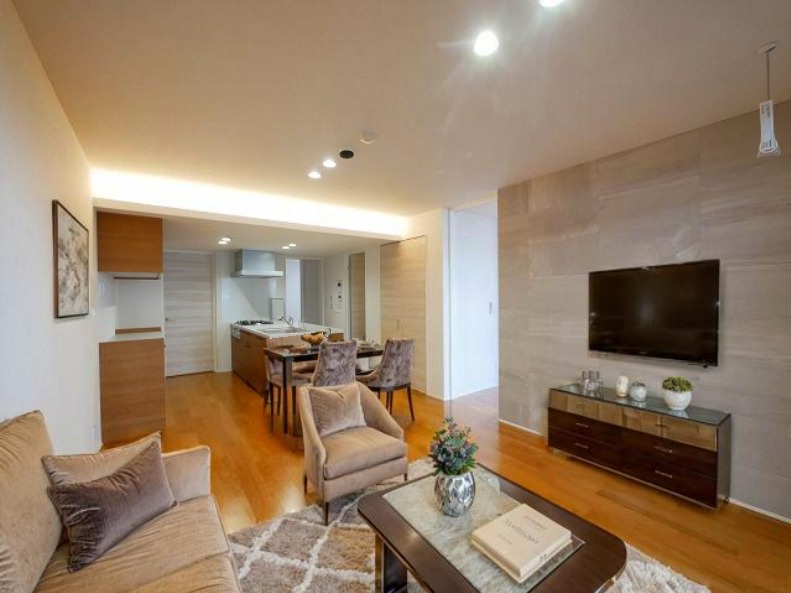 居室・リビング　CGで家具等を配置したもので家具等は含まれません