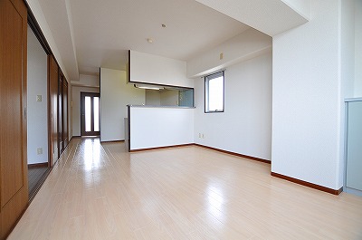 居室・リビング　※現況優先