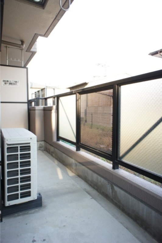 バルコニー　図面と現状に相違がある場合には現状を優先