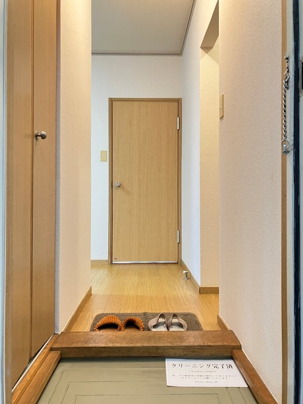 玄関　※103号室参照