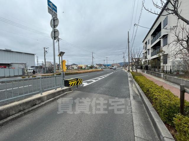 スーパー　関西スーパー　鴻池店（スーパー）まで248m