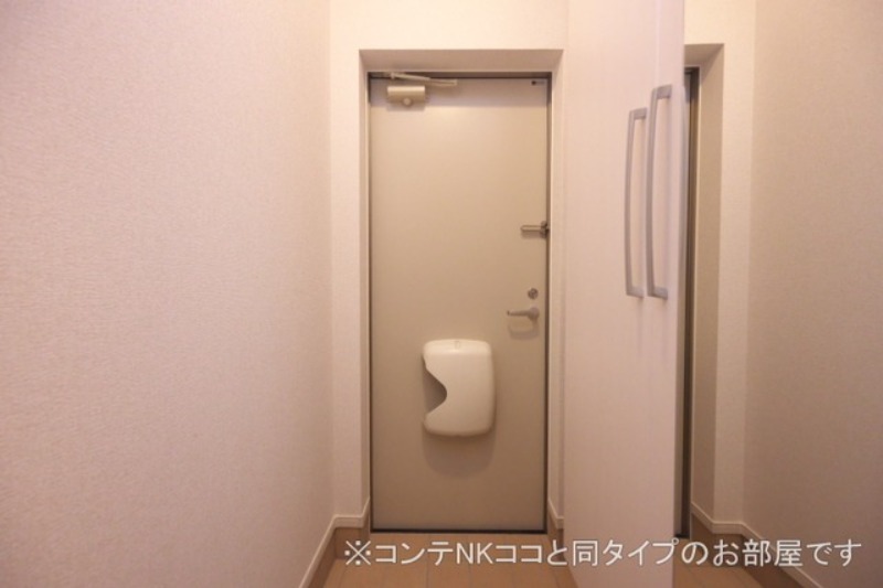 玄関　図面と現状に相違がある場合には現状を優先