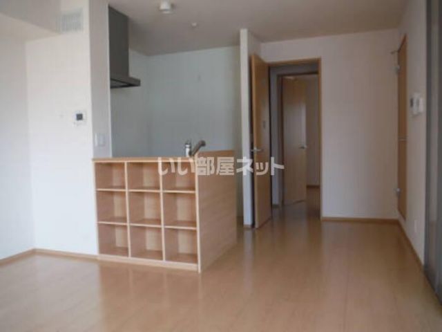 エレガンシエル_内装_0