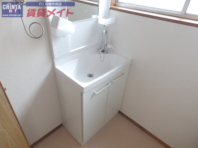 洗面設備　独立洗面台