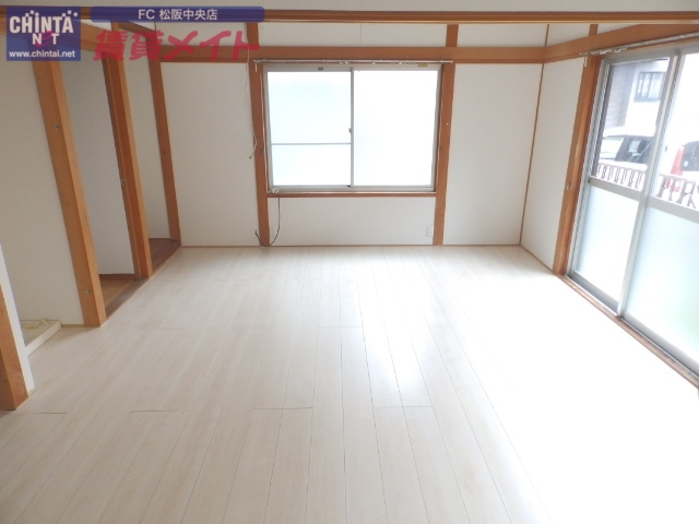 居室・リビング　広いリビング