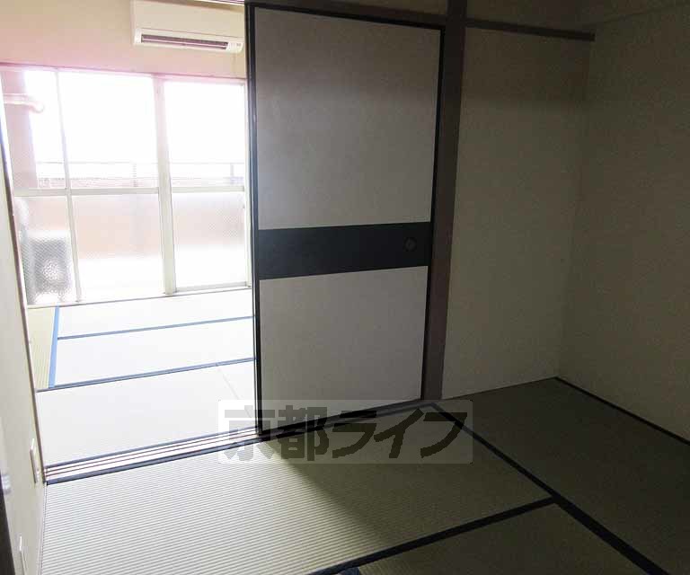 居室・リビング　広くお使い頂けます・