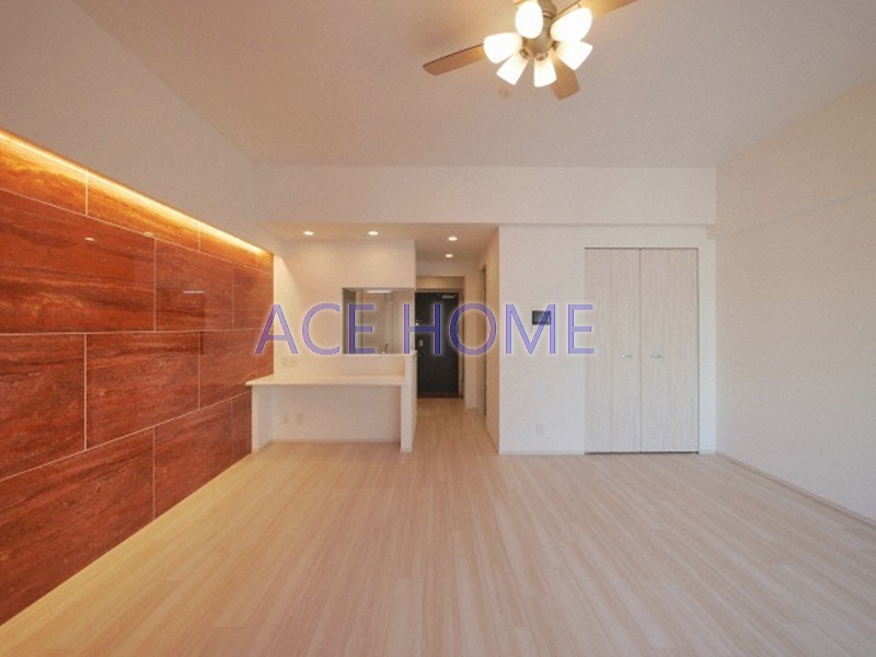 居室・リビング　カラーパターン 偶数階：ホワイト基調 奇数階：ブラウン基調