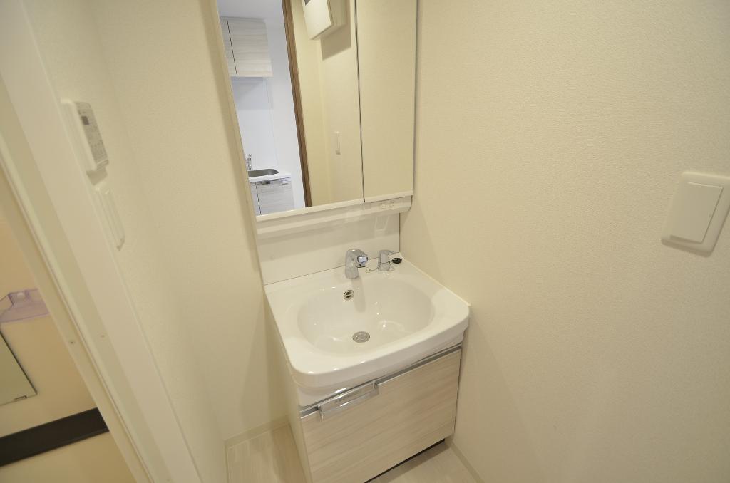 洗面設備　洗髪洗面化粧台