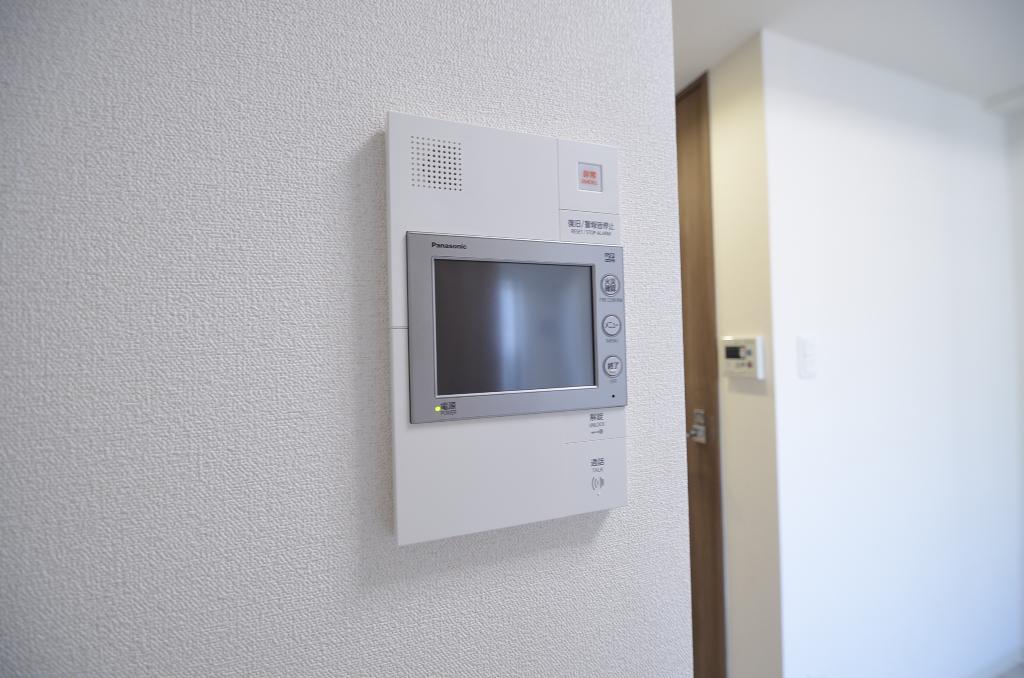 セキュリティ　カメラ付インターホン
