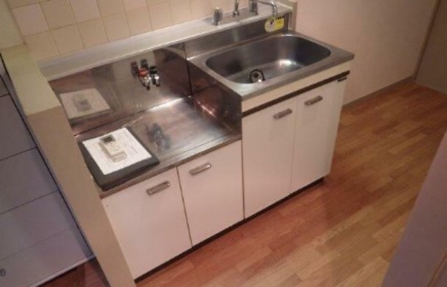 キッチン　反転タイプ参考写真