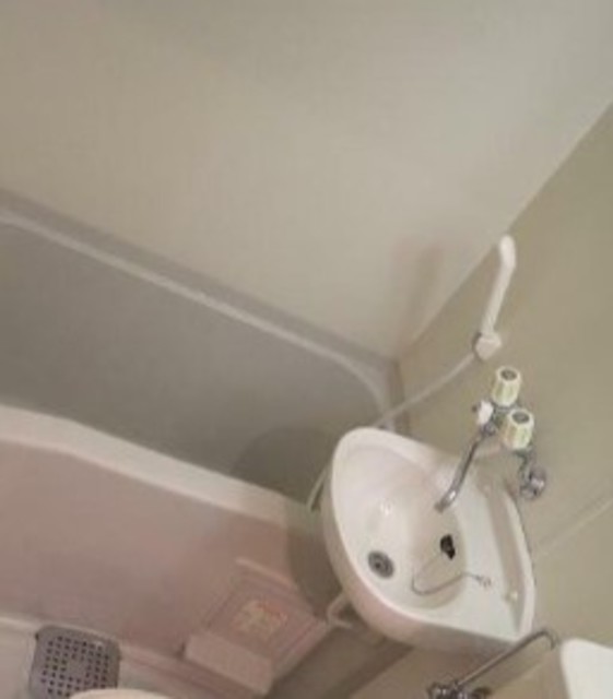 バス・シャワールーム　反転タイプ参考写真