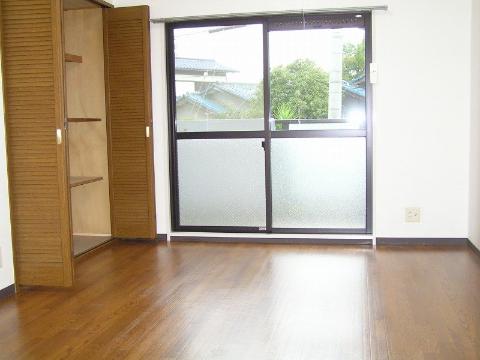 　居室・リビング　洋室