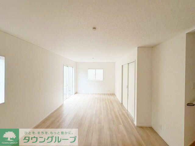 居室・リビング　お問合せはタウンハウジングまで！※現地待合わせ相談可能