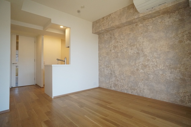 居室・リビング　※２０２３年２月撮影