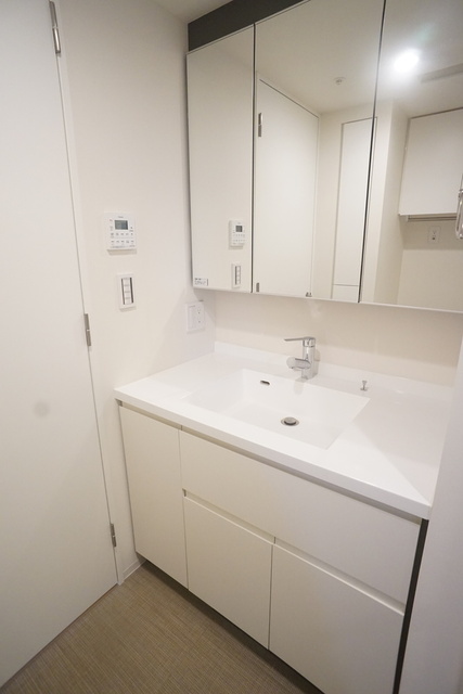 洗面設備　※２０２３年２月撮影