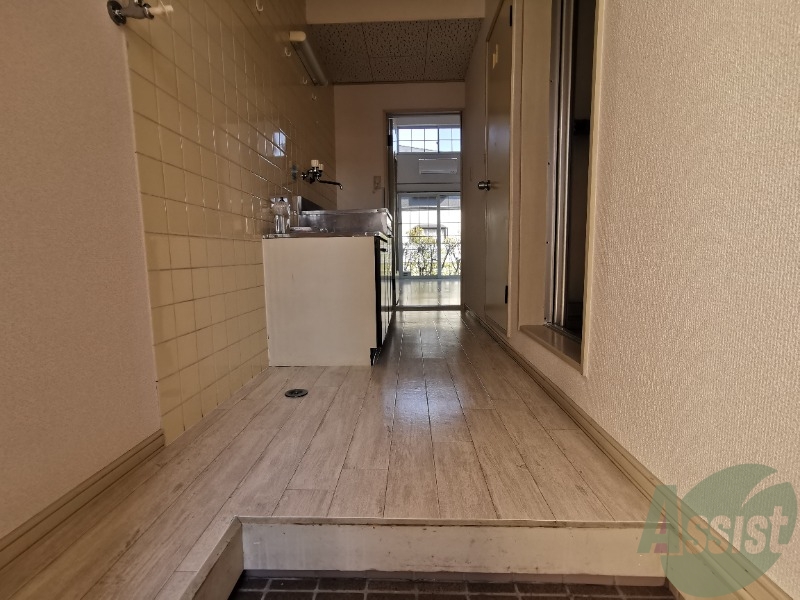 玄関　玄関から見た景色はこちらです。いかがでしょうか。