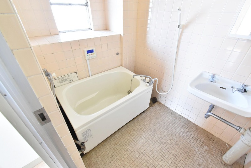 バス・シャワールーム　別号室