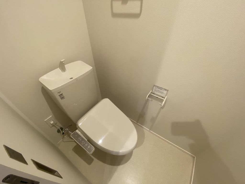 トイレ　お気軽にお問合せ下さい♪043-290-8070