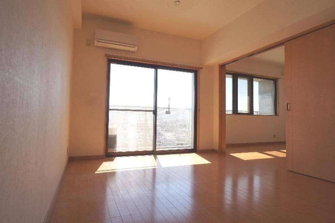 居室・リビング　リビング