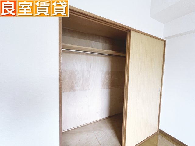 収納　※このお写真は同物件の別のお部屋のお写真です。現状優先