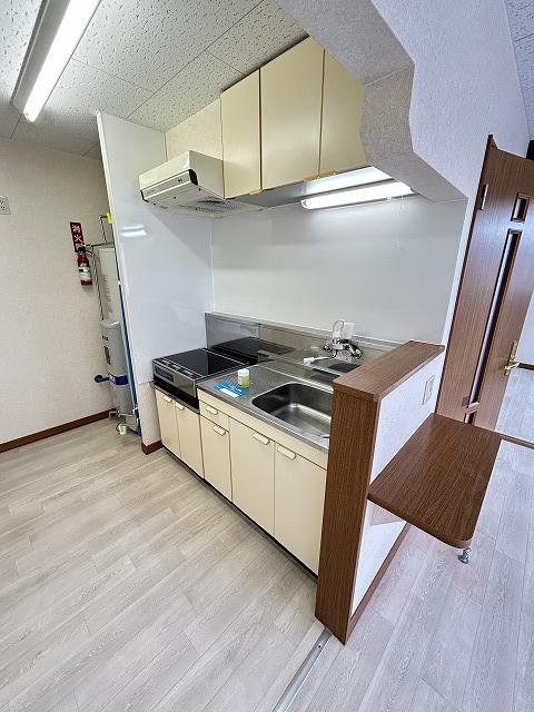 キッチン　キッチン