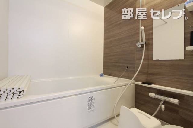 バス・シャワールーム　類似タイプ