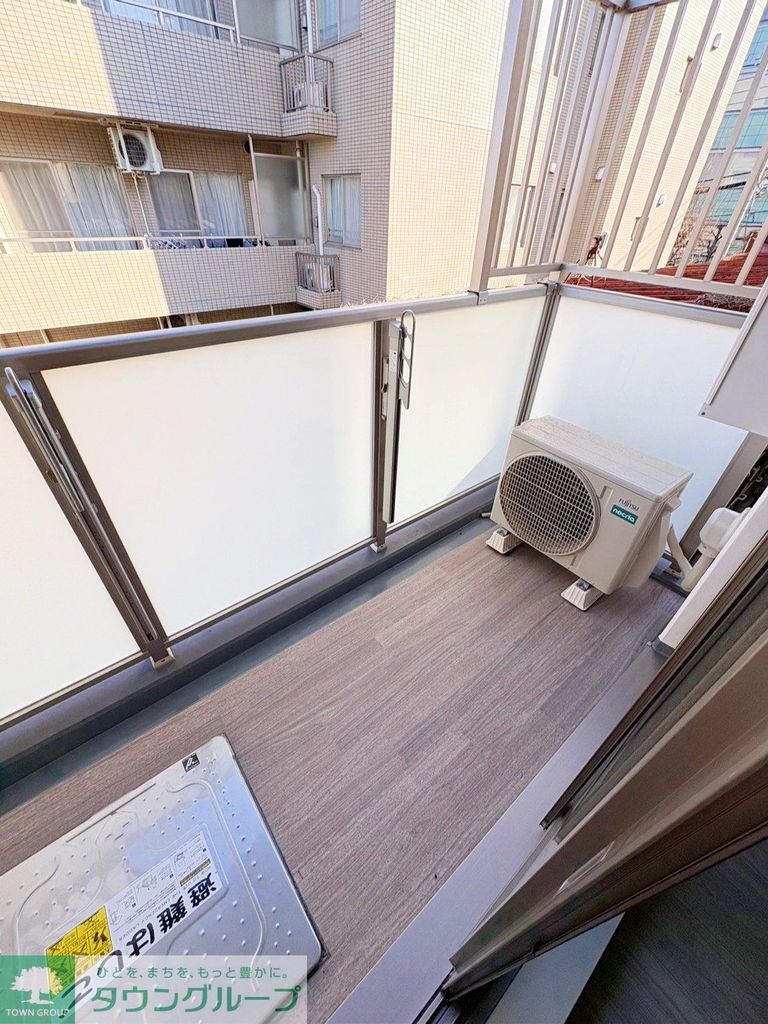 バルコニー　バルコニー