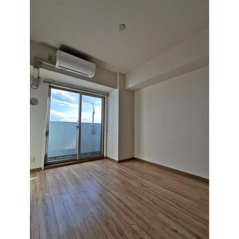 居室・リビング　鶴見駅徒歩19分♪２沿線以上利用可の好立地♪